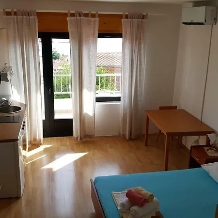 Apartments Adriatic Selce Room photo